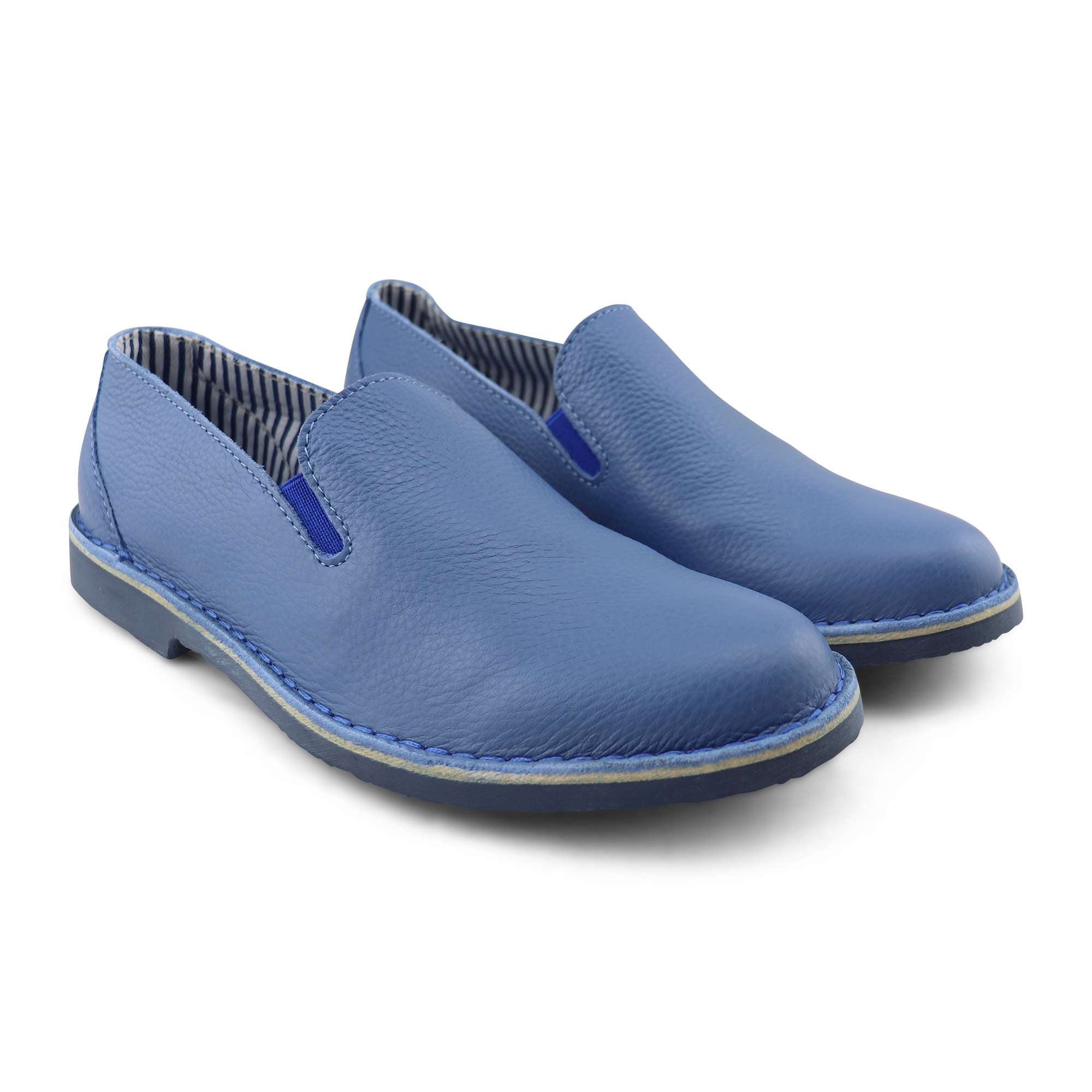 Slip-on cielo in pelle martellata