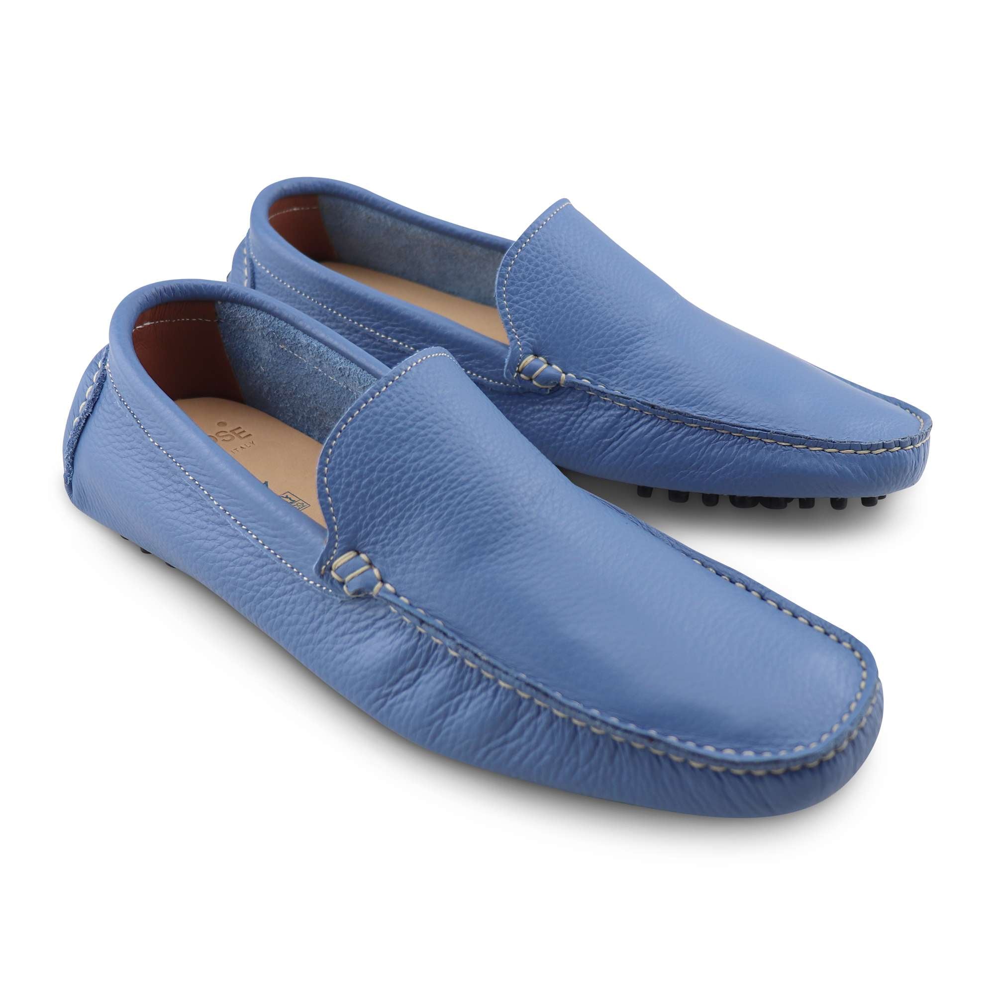 Light blue gommini in hammered leather