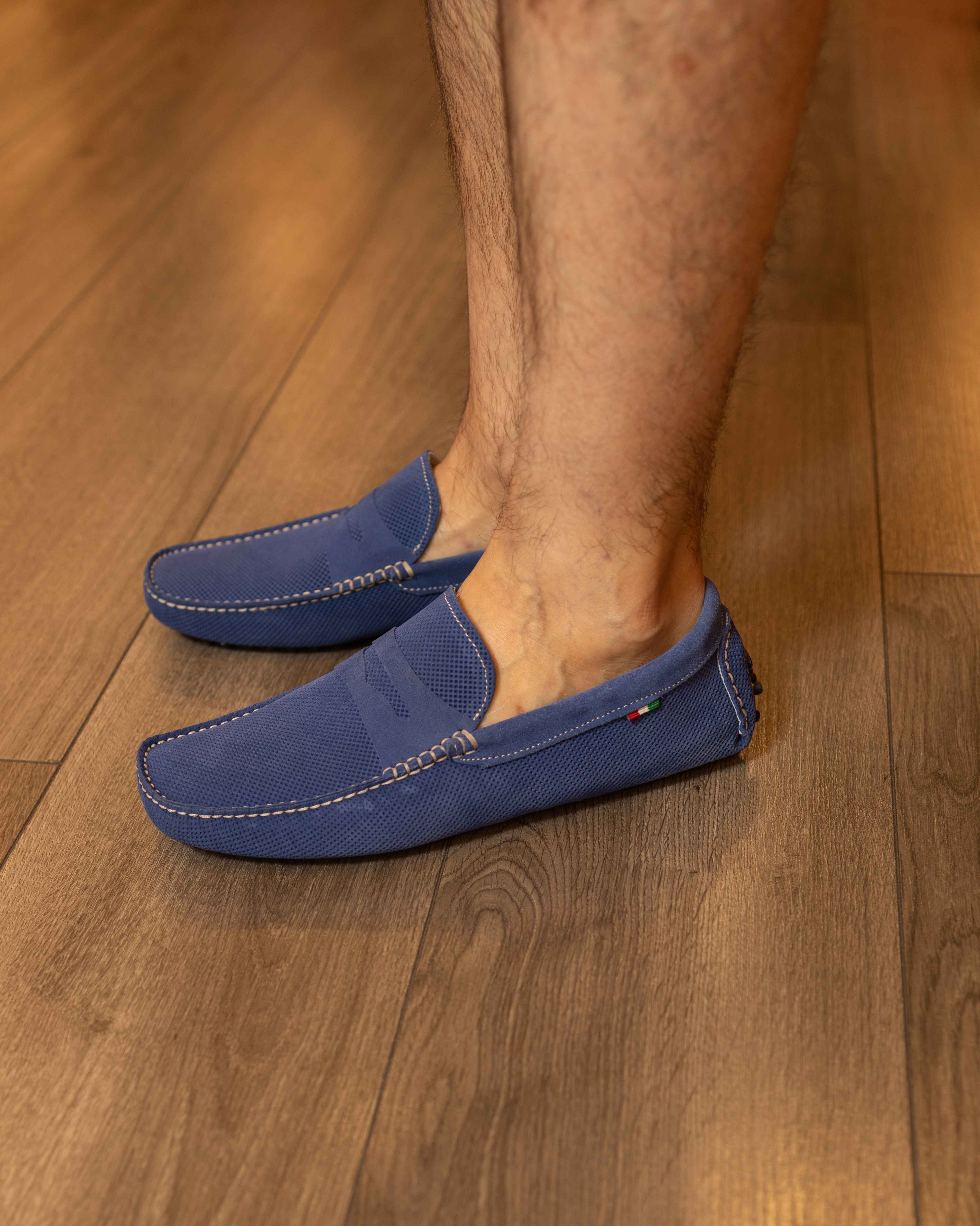 Gommini in camoscio forato avion