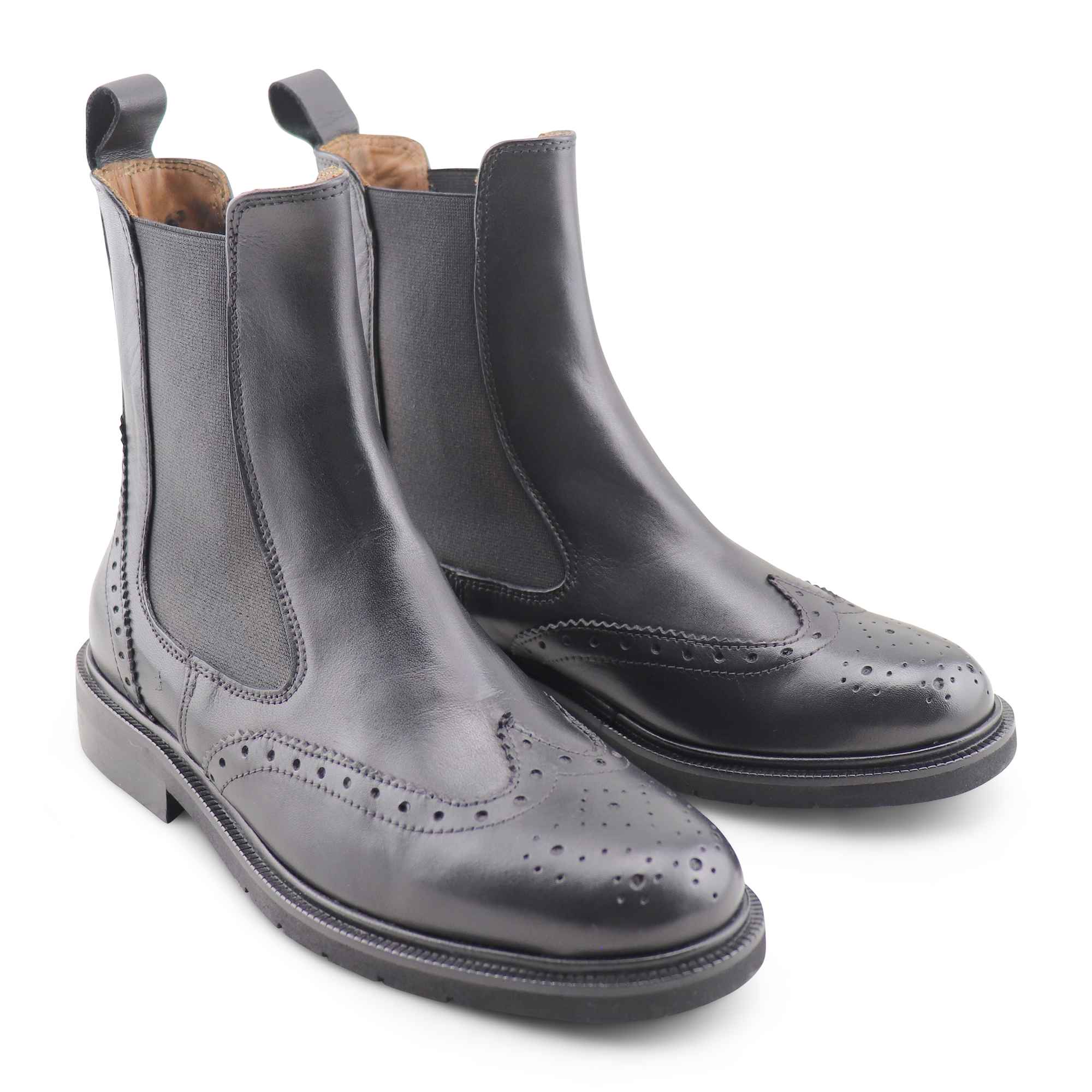 Chelsea nero in pelle