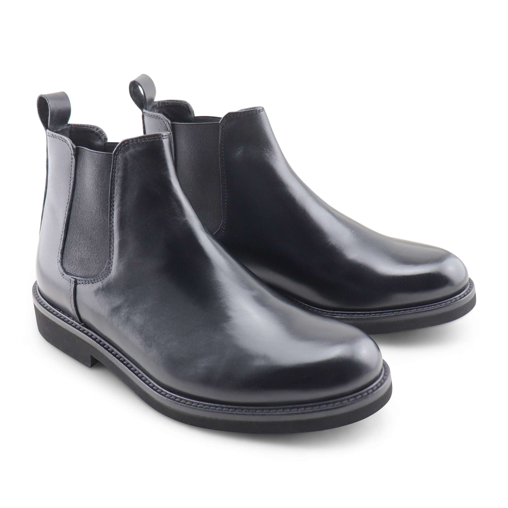 Black leather Chealse