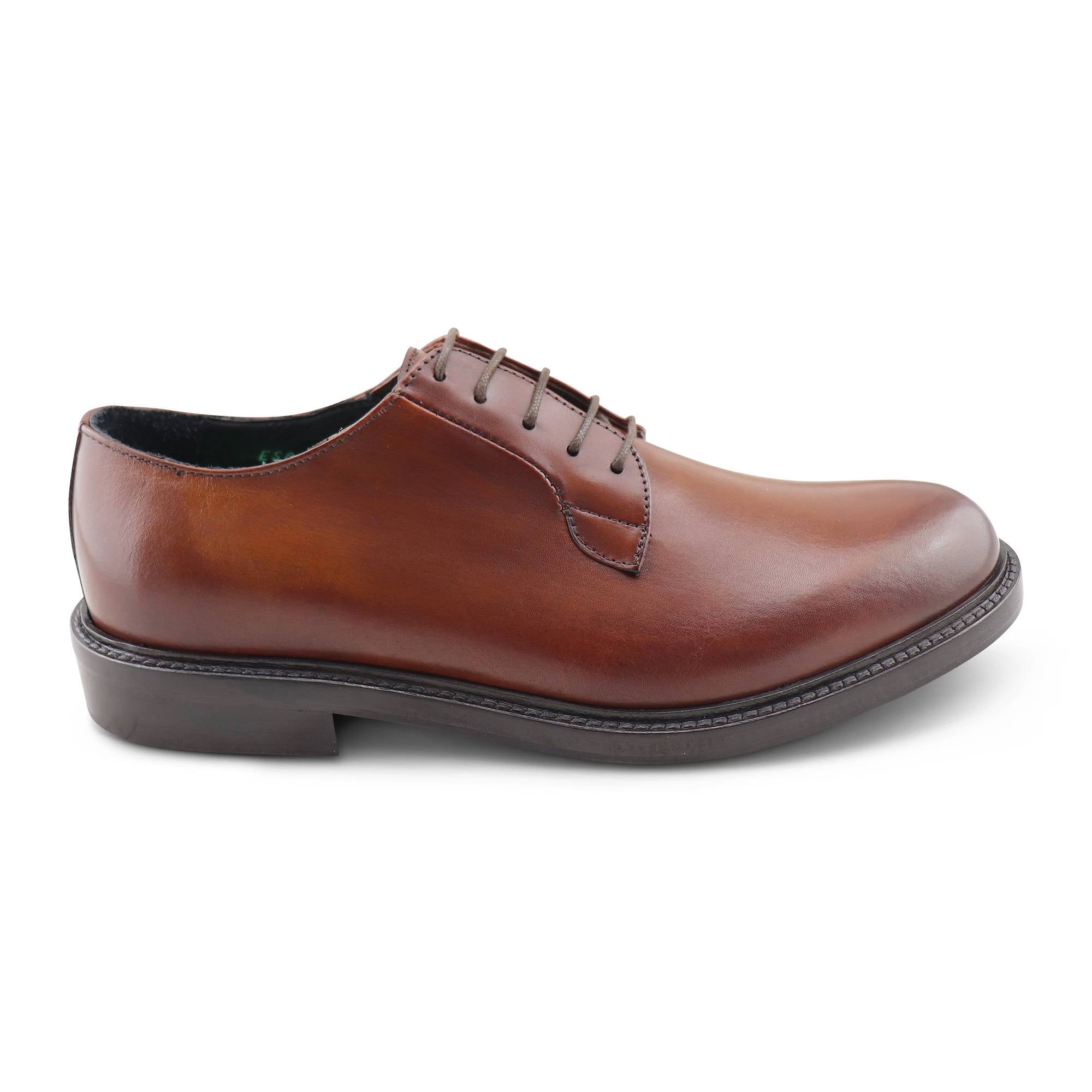 Derby tan in pelle