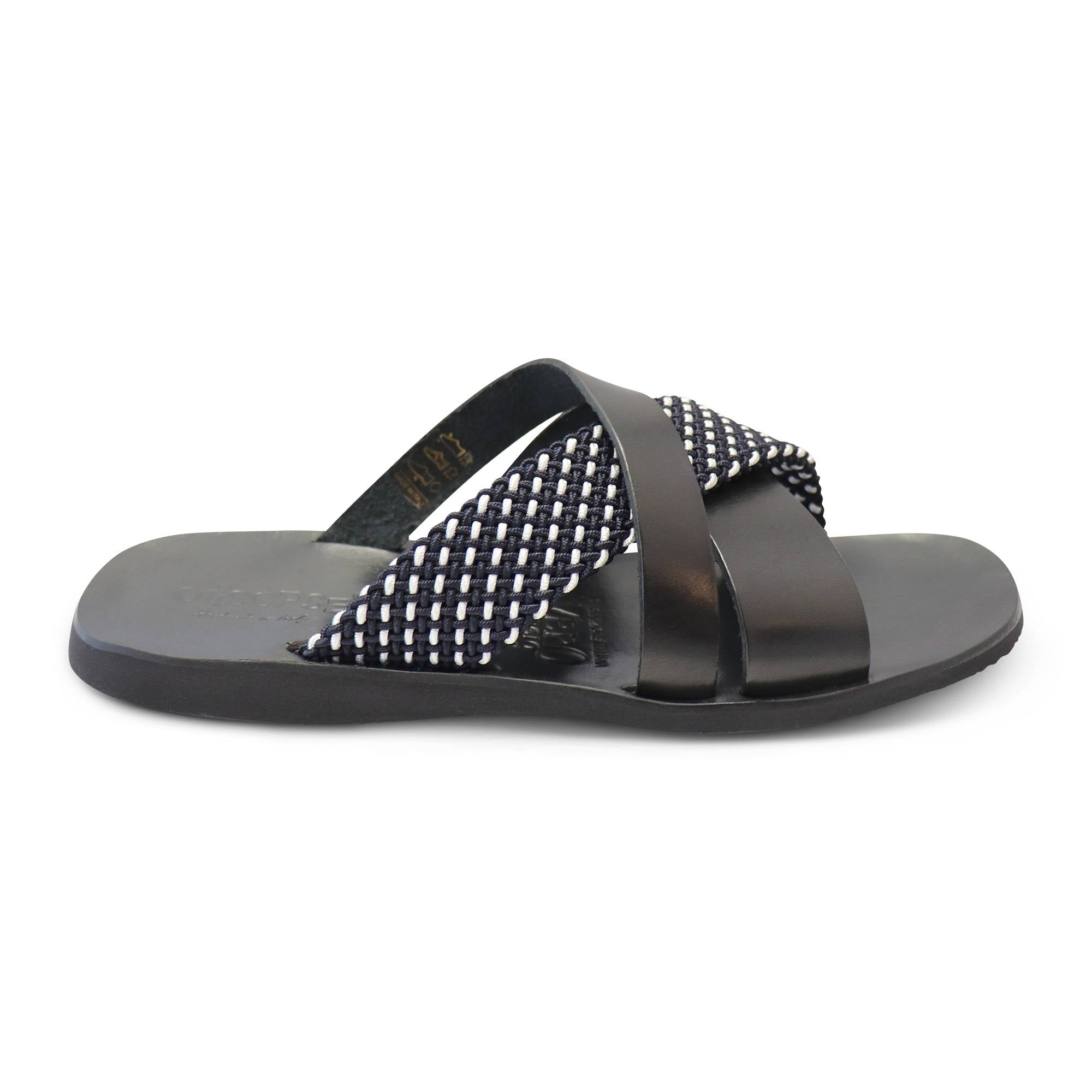 Sandali neri in pelle con intreccio nero e bianco