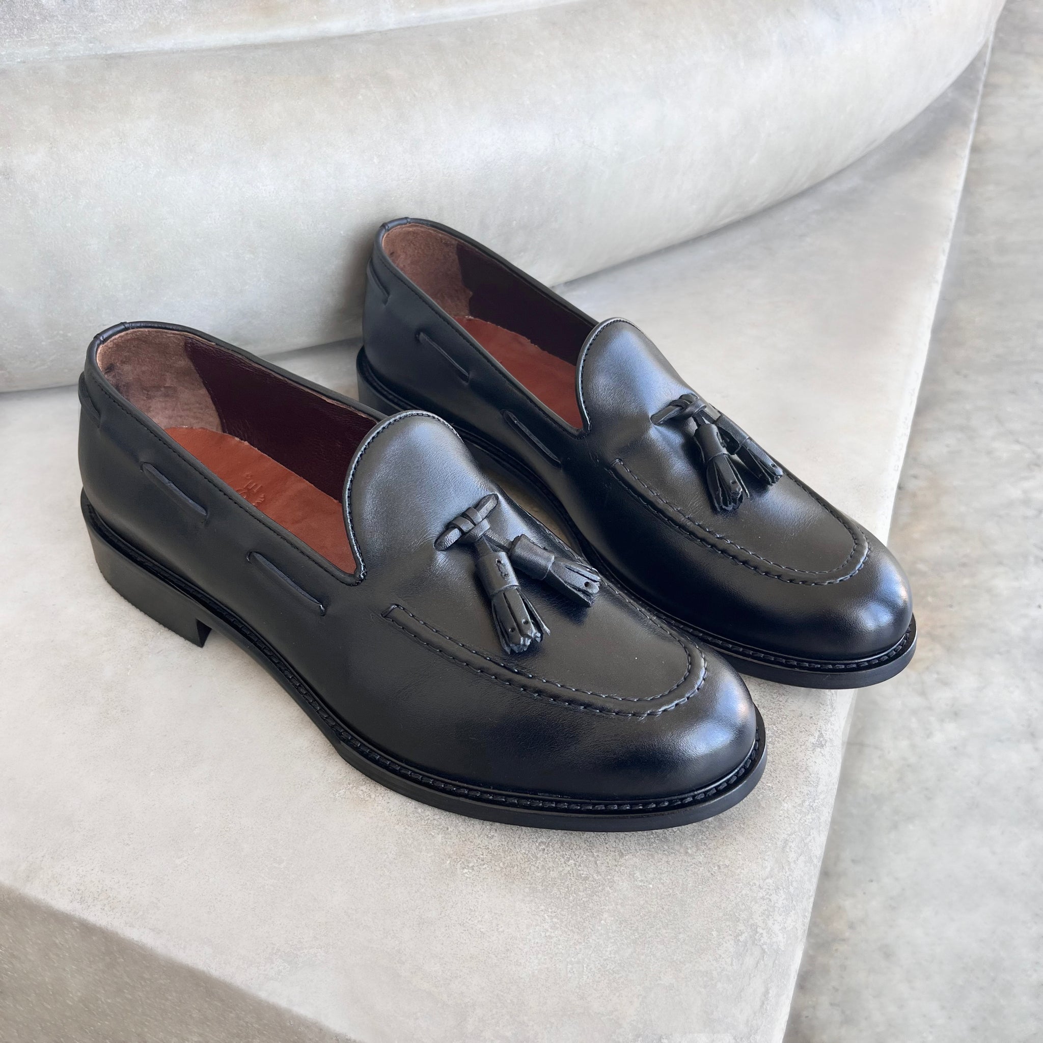 Black leather slippers for man
