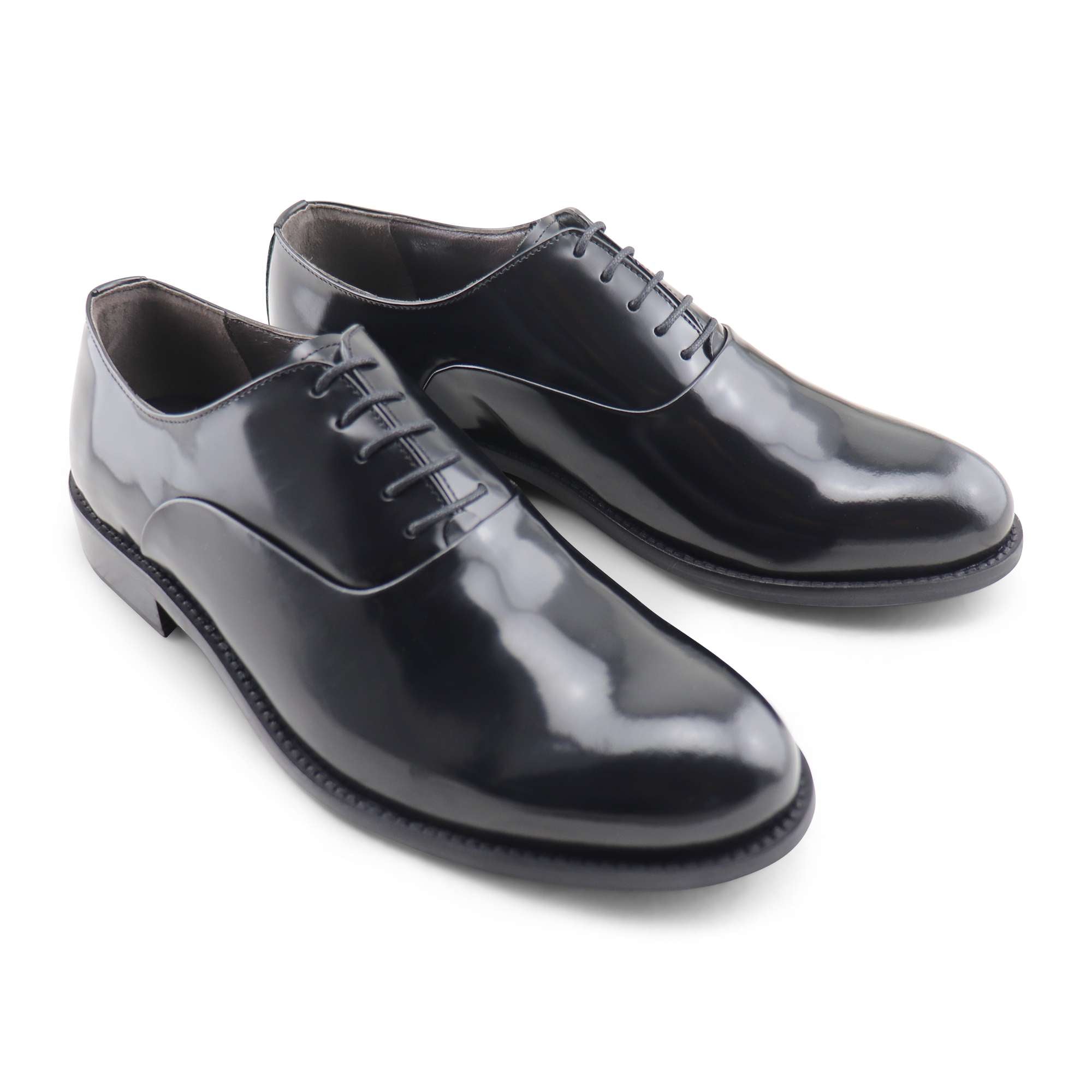 Francesina nera in pelle spazzolata