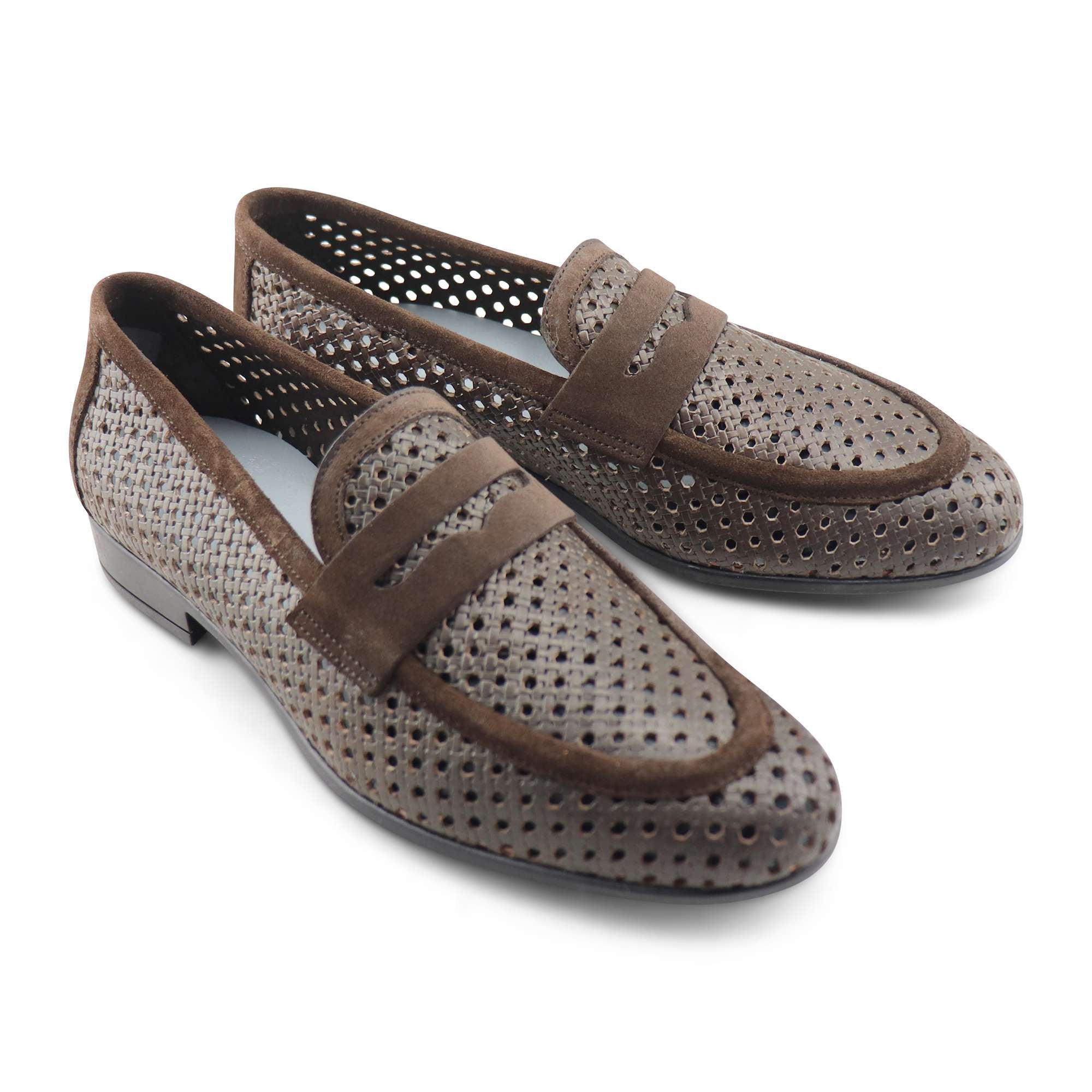 Mocassini testa di moro in pelle forata