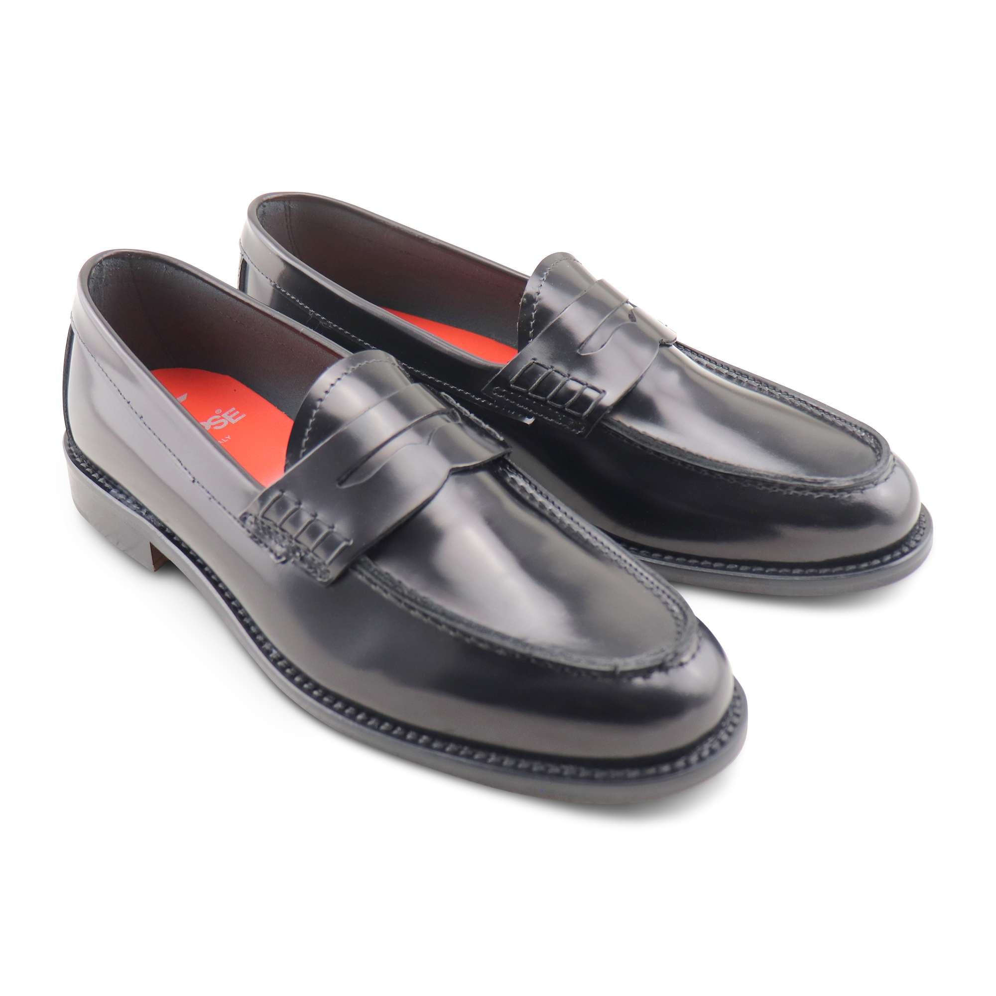 Toscano nero in pelle spazzolata