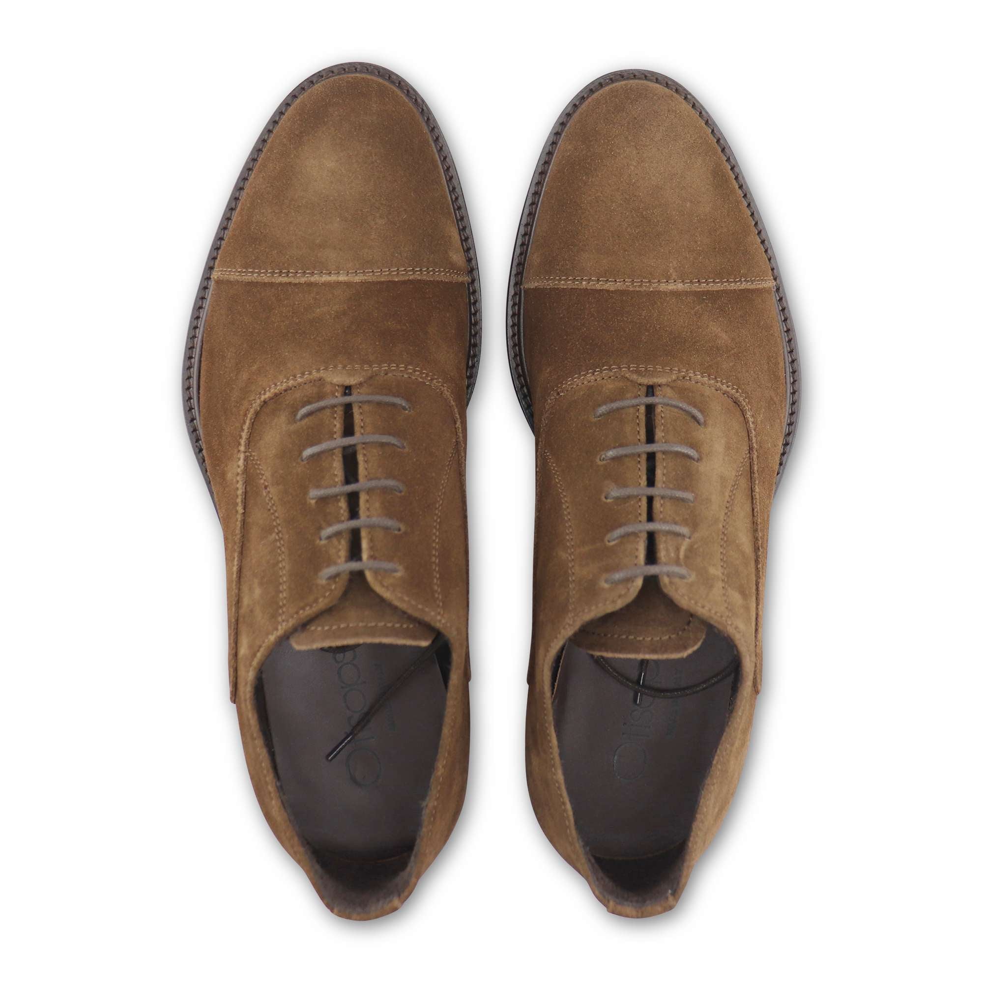 Brown suede Oxford shoe