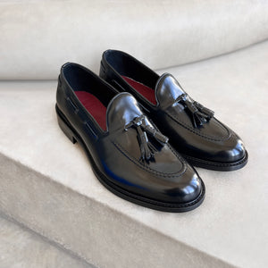 Black polished leather slippers