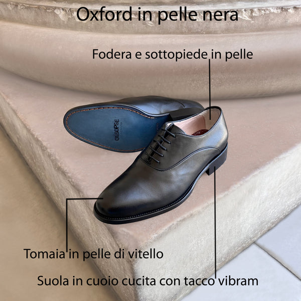 Schwarze Oxford-Schuhe aus Leder 