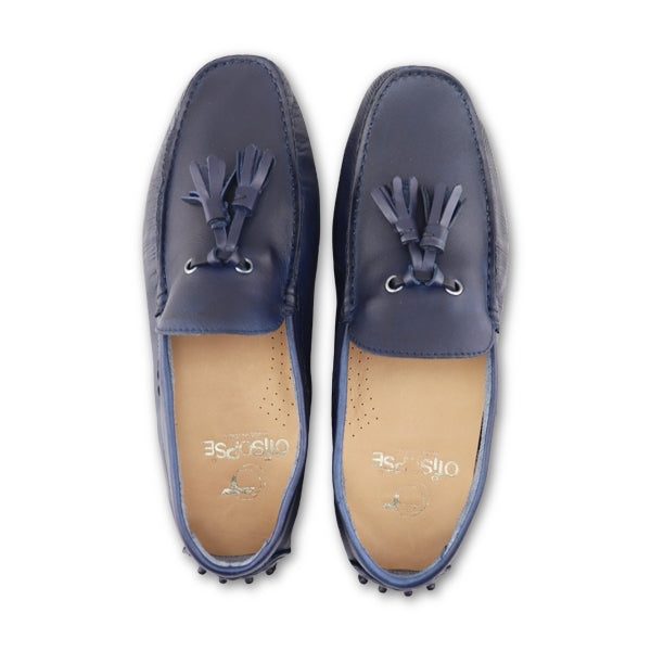 Mocassini in pelle con nappine